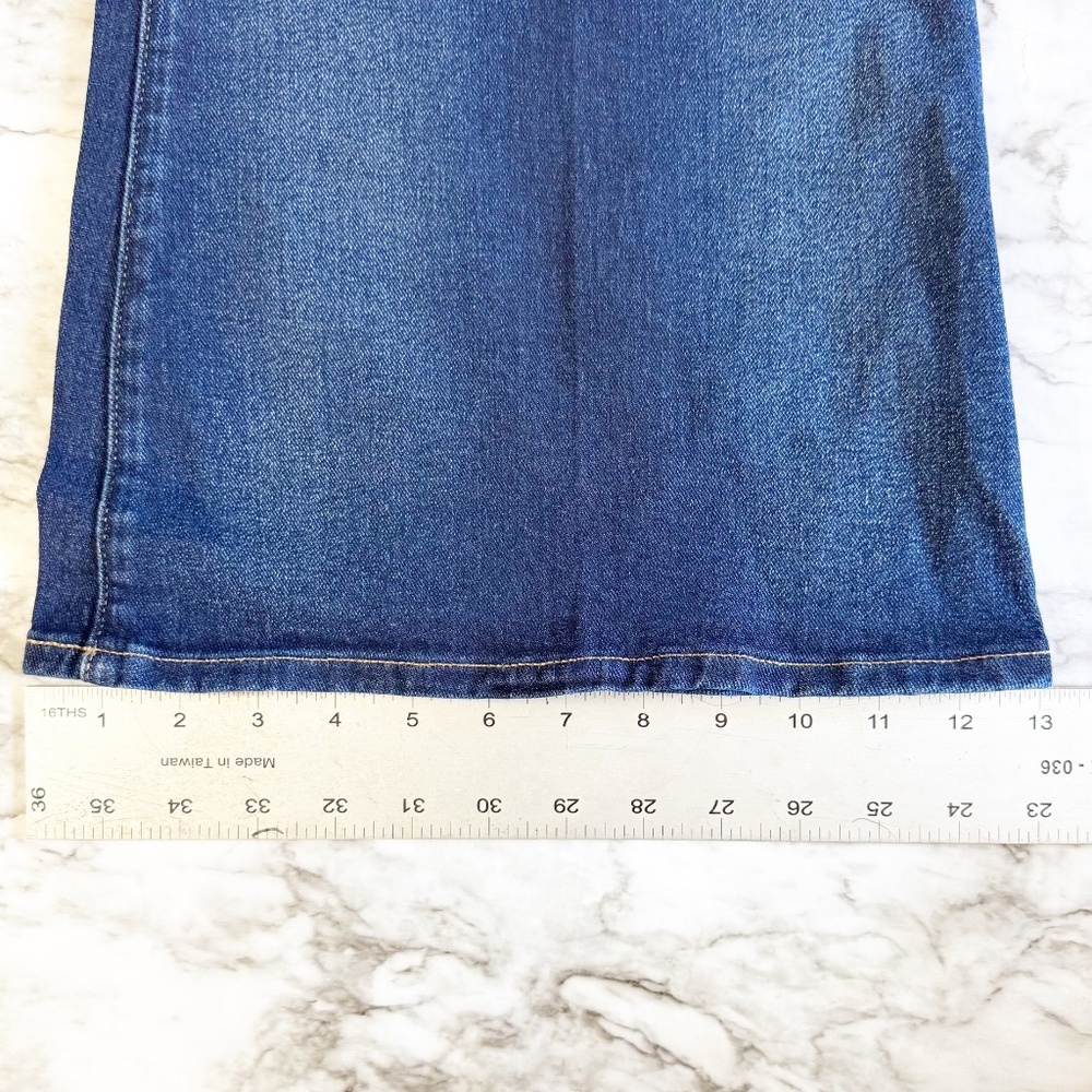Express '70s Flare Mid Rise - Picture 7 of 12